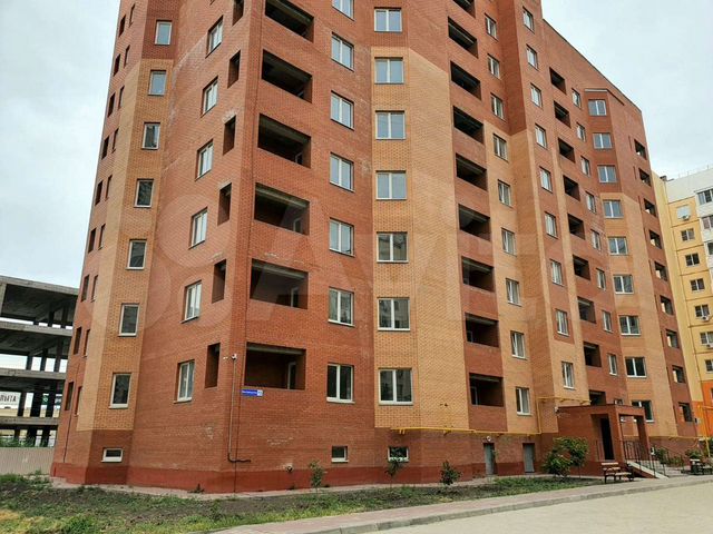 3-к. квартира, 98,1 м², 1/12 эт.