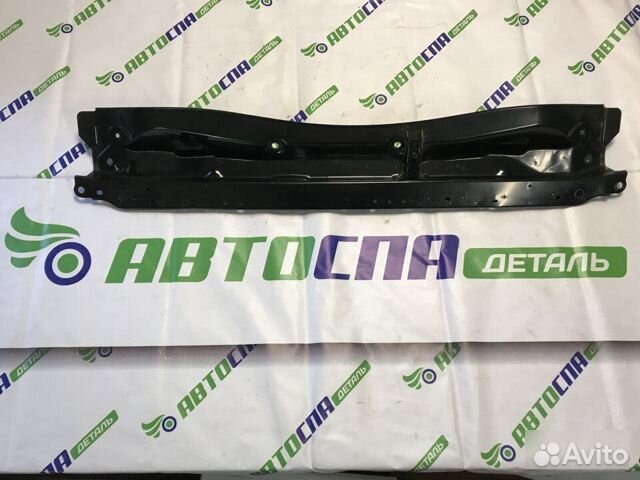 Планка кузoва металличecкая под жабо Mazda 3Bp