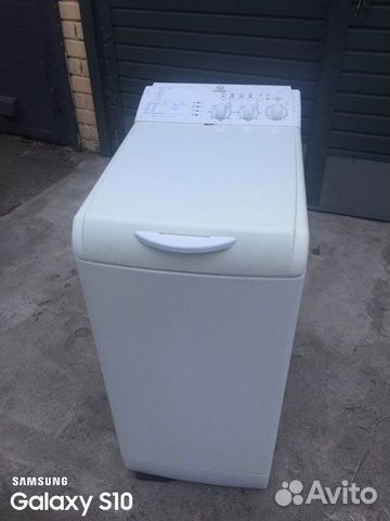 Стиральная машина Indesit witl 86 б/у по з/ч