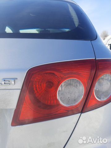 Фонарь внутренний правый Chevrolet Lacetti J200