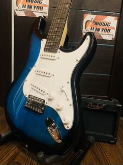 Электрогитара с комбиком портативным