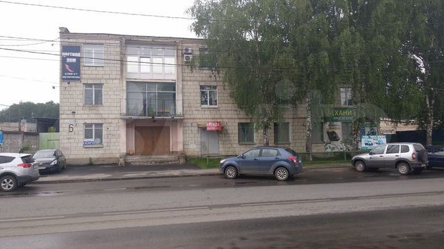 Помещение свободного назначения, 1050 м²