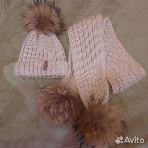 Шапка и шарфик для маленькой модницы