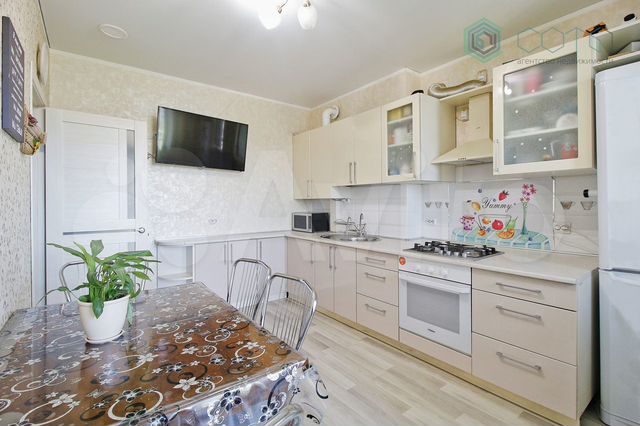 2-к. квартира, 60 м², 7/12 эт.