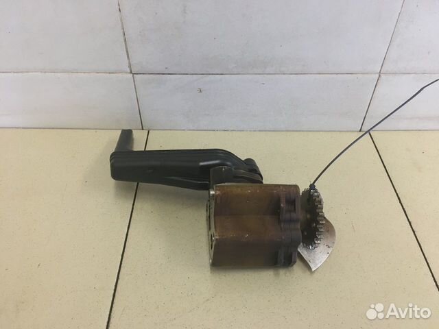 Насос масляный C-MAX 2003-2011