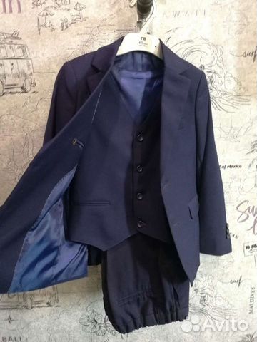 Школьный костюм