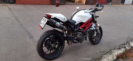 Ducati monster 796 abs