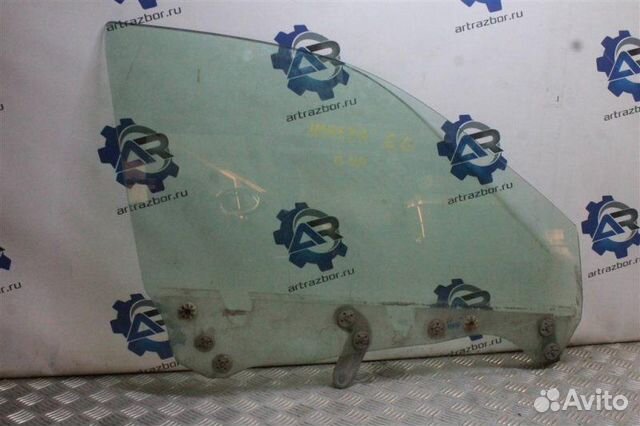 Стекло двери передней правой Subaru Impreza 2 G11