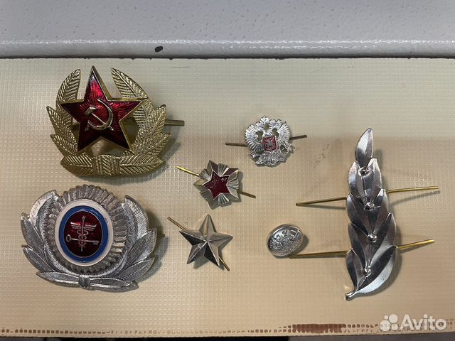 Нашивки, значки, пуговицы герб, звезда, СССР