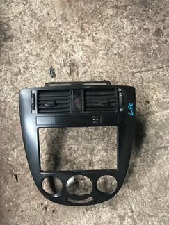 Накладка на центральную консоль Лачетти