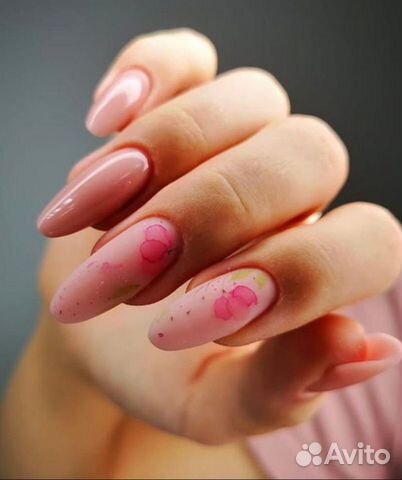 Наращивание ногтей