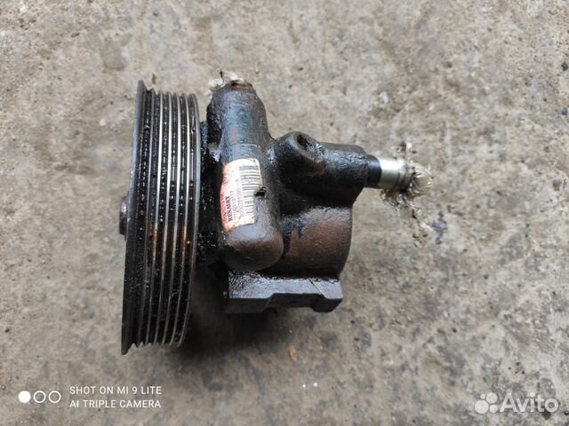 Насос гур Renault Logan Sandero Kangoo