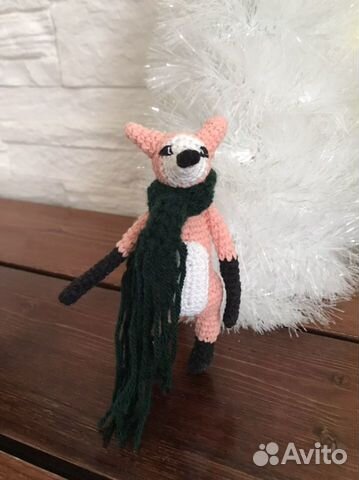 Интерьерная игрушка «Лисенок в шарфике»