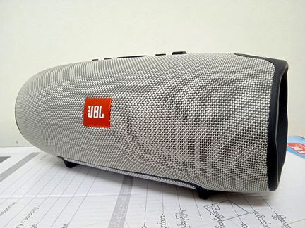 Колонка JBL