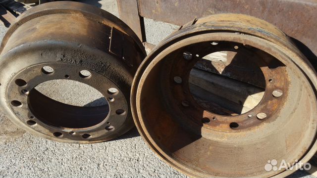 Тормозной барабан старого образца камаз
