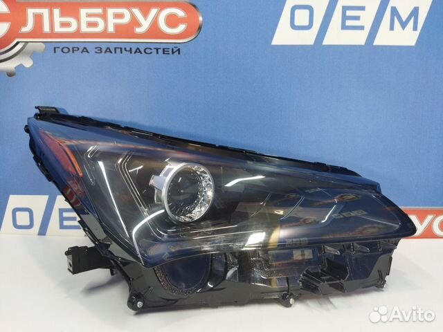 Фара правая Lexus NX