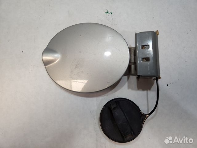 Лючок бензобака лада калина(седан) -96