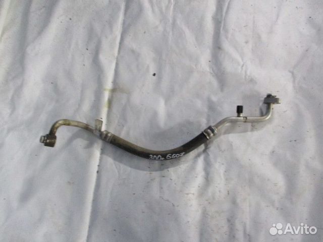 Трубка кондиционера Chrysler 300C 1