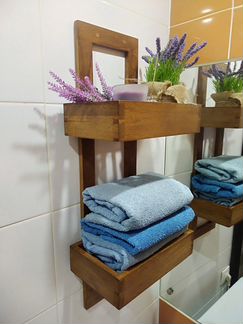 Полка в ванную комнату