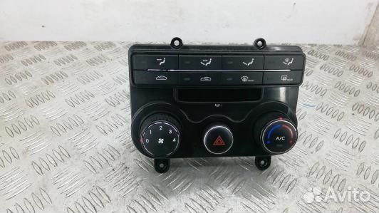 Блок управления печки и климат-контроля hyundai I3