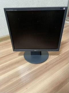 Монитор LG