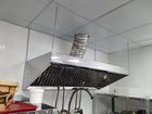 Вытяжной кухонный вентиляционный зонт