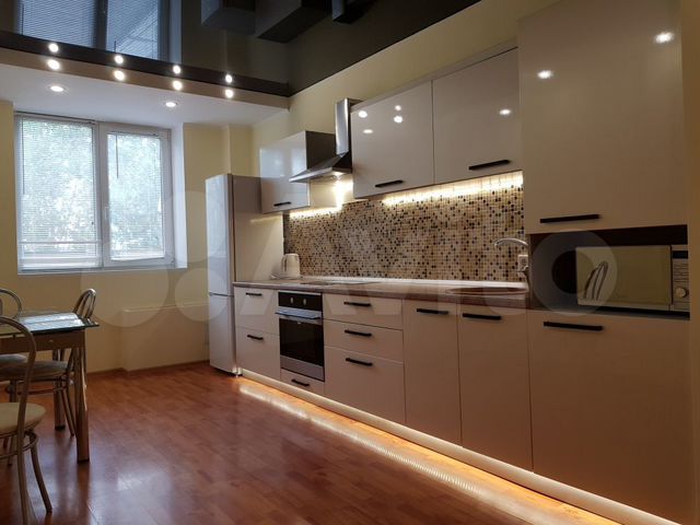 2-к. квартира, 65 м², 3/12 эт.