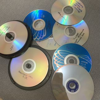 Коллекция DVD дисков со старыми фильмами