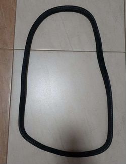 Уплотнитель стекла двери Citroen Peugeot