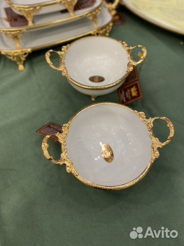 Салатник фарфор на ножках