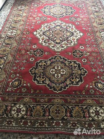 Ковер ч/ш,размер 2-3м,торг хороший