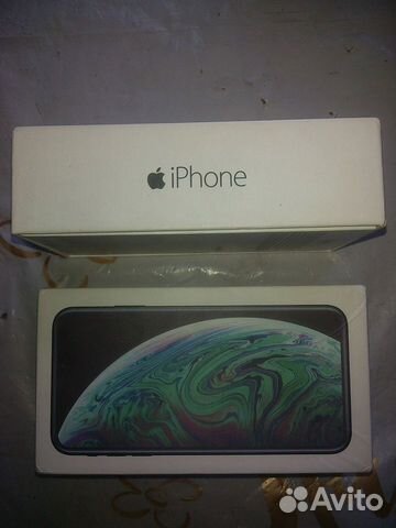 Коробки от iPhone