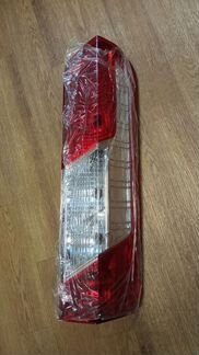Фонарь задний правый Ford Transit