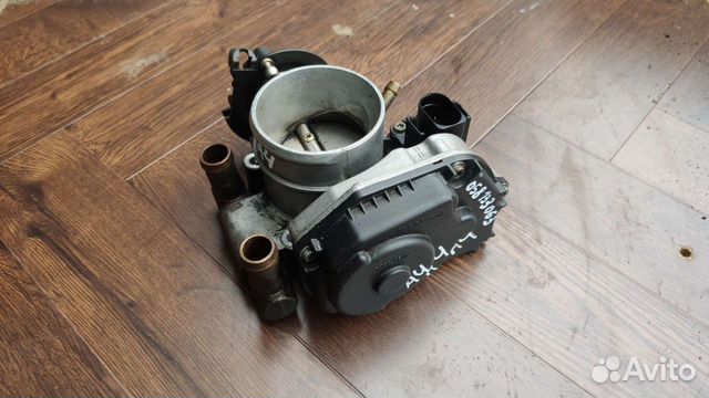 Дроссельная заслонка Audi A4 B5 Volkswagen Passat