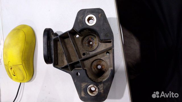 Кронштейн заднего бампера Meercedes Benz ML W164