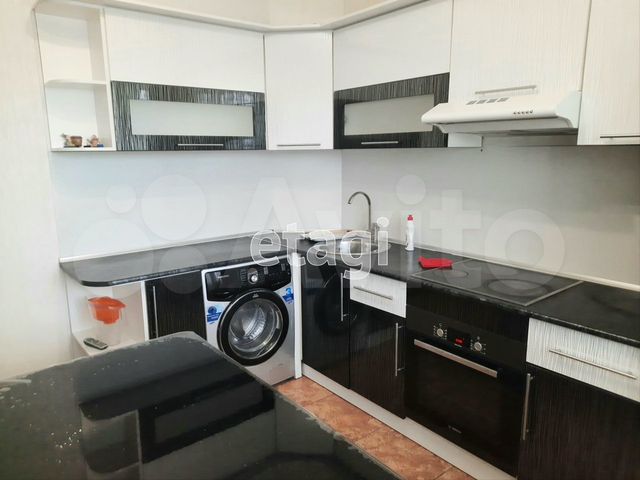 3-к. квартира, 76 м², 6/9 эт.