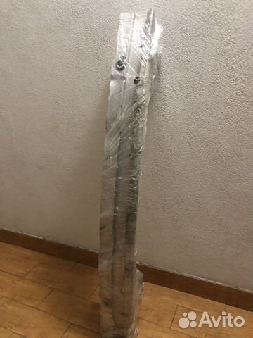 Усилитель бампера Volkswagen Touareg