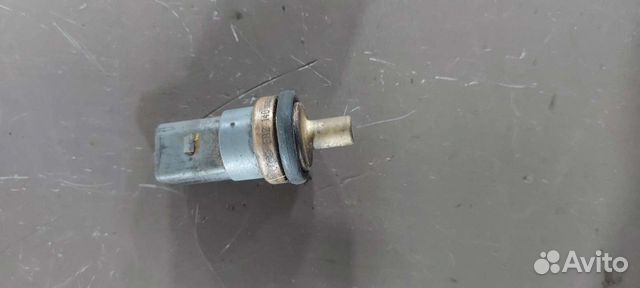 Датчик температуры на Volkswagen Passat B6