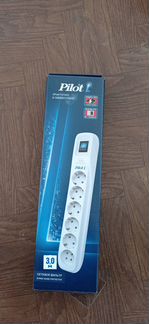 Сетевой фильтр Pilot L, 6 розеток, 3 м, с/з, 10А