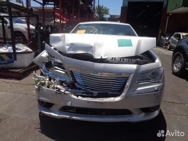 Разбор на запчасти Chrysler 300C 2011