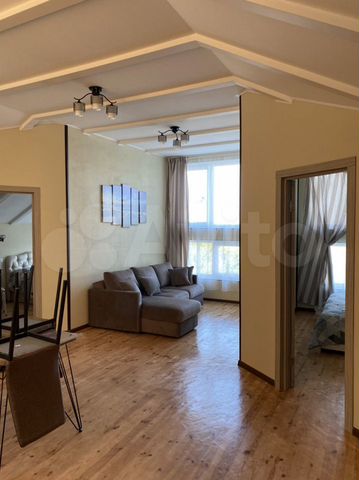 2-к. квартира, 60 м², 3/3 эт.