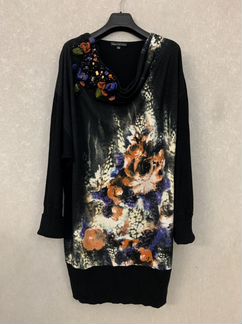 Платье с вышивкой Франция 48/50