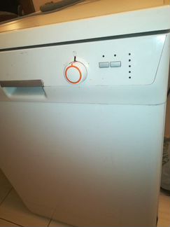 Посудомоечная машина Electrolux ESF63021