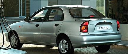 Стекло задней двери на Chevrolet Lanos 97-2013