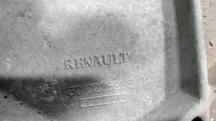 Кронштейн (лапа крепления), Кабины правый Renault