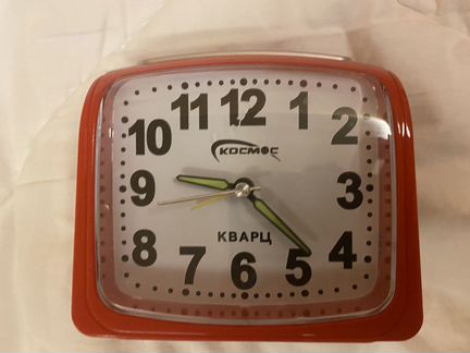 Настольные часы, будильник