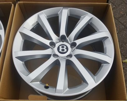 Диски Bentley Bentayga R20