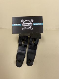 Ниссан X-Trail Т32 кашкай j11 Клипсы Ковриков