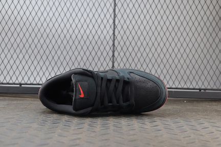 SB Dunk Low TRD QS “Pigeon”
