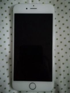 Телефон iPhone